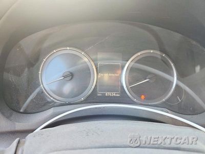 Zdjęcie 9 z 12 samochodu: 2015 LEXUS RC 350 VIN:JTHSE5BCXF5003092 - miniatura