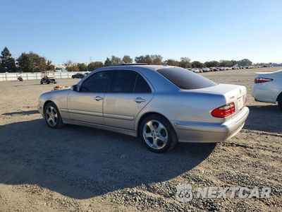 Drugie zdjęcie samochodu z przodu: 2002 MERCEDES-BENZ E 320 VIN:WDBJF65J82B464005 - miniatura