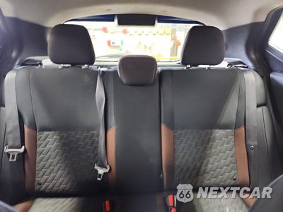 Zdjęcie 10 z 14 samochodu: 2021 NISSAN KICKS SR VIN:3N1CP5DV1ML563713 - miniatura