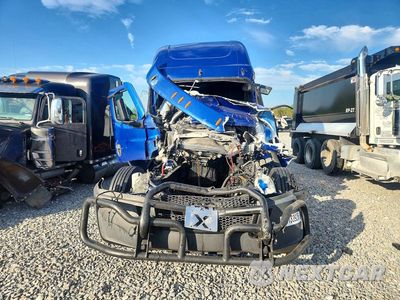 Piąte zdjęcie samochodu w środku: 2025 FREIGHTLINER CASCADIA 126