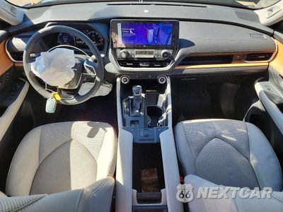 Zdjęcie 8 z 13 samochodu: 2025 TOYOTA GRAND HIGHLANDER HYBRID LIMITED VIN:5TDACAB51SS046124 - miniatura