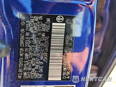 Zdjęcie 13 z 13 samochodu: 2017 TOYOTA PRIUS THREE VIN:JTDKARFU4H3529790 - miniatura