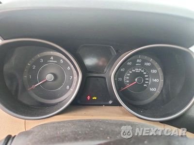 Zdjęcie 9 z 12 samochodu: 2013 HYUNDAI ELANTRA GLS VIN:5NPDH4AE9DH404404 - miniatura