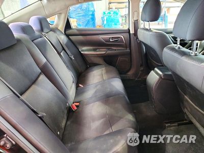 Zdjęcie 10 z 12 samochodu: 2017 NISSAN ALTIMA 2.5 SR VIN:1N4AL3AP5HC493375 - miniatura
