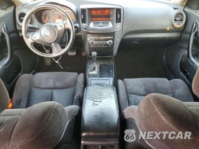 Zdjęcie 8 z 12 samochodu: 2009 NISSAN MAXIMA 3.5 S VIN:1N4AA51E19C816905 - miniatura