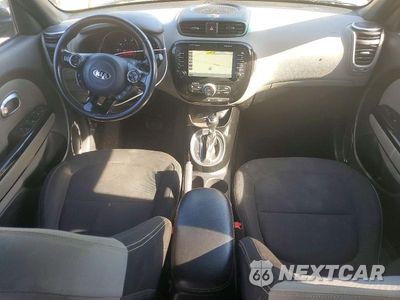Zdjęcie 8 z 13 samochodu: 2014 KIA SOUL + VIN:KNDJP3A53E7019894 - miniatura