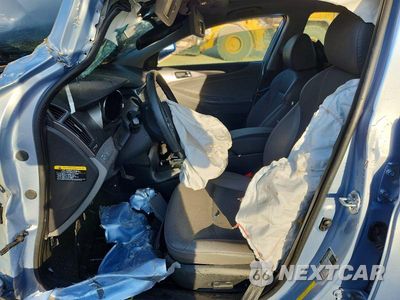 Zdjęcie 7 z 13 samochodu: 2012 HYUNDAI SONATA HYBRID VIN:KMHEC4A43CA043831 - miniatura
