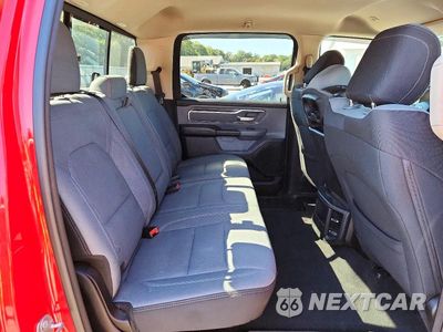 Zdjęcie 10 z 12 samochodu: 2019 RAM 1500 BIG HORN/LONE STAR VIN:1C6SRFFT9KN545937 - miniatura