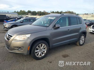 2009 VOLKSWAGEN TIGUAN SE WVGBV75N49W527052 - główne zdjęcie licytacji z USA - miniatura