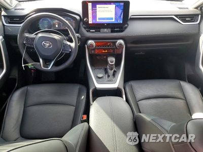 Zdjęcie 8 z 14 samochodu: 2024 TOYOTA RAV4 LIMITED VIN:2T3D6RFV7RW058705 - miniatura