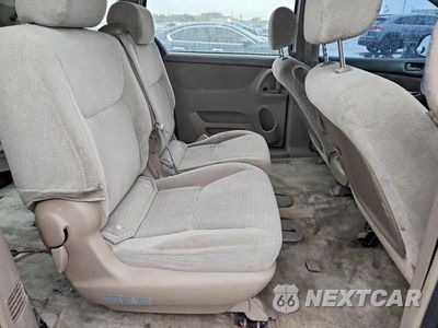 Zdjęcie 11 z 14 samochodu: 2007 TOYOTA SIENNA CE 8-PASSENGER VIN:5TDZK23C47S022688 - miniatura