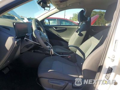 Zdjęcie 7 z 13 samochodu: 2026 KIA NIRO LX VIN:KNDCP3LE5T5329043 - miniatura