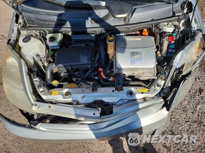 Zdjęcie 11 z 12 samochodu: 2005 TOYOTA PRIUS BASE VIN:JTDKB20U257044565 - miniatura