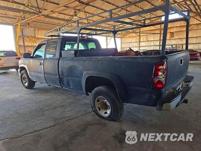 Drugie zdjęcie samochodu z przodu: 2003 CHEVROLET SILVERADO K2500 HEAVY DUTY VIN:1GCHK29103E210464 - miniatura
