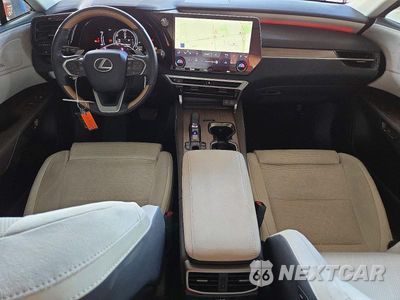 Zdjęcie 8 z 13 samochodu: 2024 LEXUS RX 450H+ LUXURY VIN:JTJCJMGA0R2011529 - miniatura