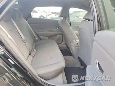 Zdjęcie 10 z 12 samochodu: 2026 HYUNDAI ELANTRA SE VIN:KMHLL4DG1TU217374 - miniatura