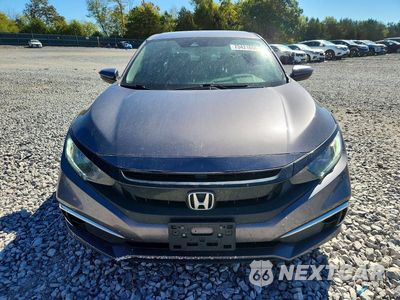Piąte zdjęcie samochodu w środku: 2019 HONDA CIVIC LX VIN:19XFC2F63KE008225 - miniatura