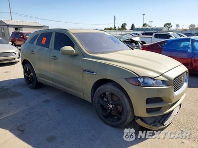 Czwarte zdjęcie samochodu z boku: 2017 JAGUAR F-PACE PREMIUM VIN:SADCJ2BV7HA495208 - miniatura