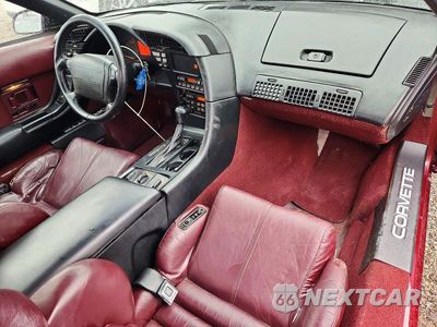 Zdjęcie 8 z 12 samochodu: 1993 CHEVROLET CORVETTE VIN:1G1YY33PXP5114745 - miniatura