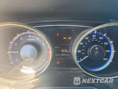 Zdjęcie 9 z 12 samochodu: 2012 HYUNDAI SONATA SE VIN:5NPEC4AC0CH370403 - miniatura