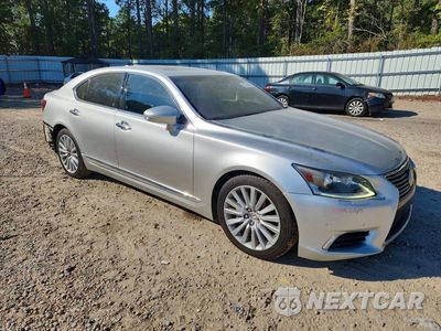 Czwarte zdjęcie samochodu z boku: 2017 LEXUS LS 460 VIN:JTHCL5EF5H5028873 - miniatura
