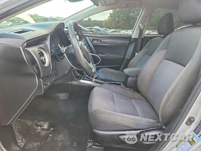 Zdjęcie 7 z 12 samochodu: 2019 TOYOTA COROLLA L VIN:5YFBURHE8KP889382 - miniatura