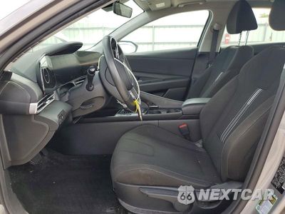 Zdjęcie 7 z 12 samochodu: 2025 HYUNDAI ELANTRA SEL VIN:KMHLS4DG2SU944783 - miniatura