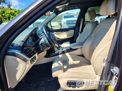 Zdjęcie 7 z 13 samochodu: 2018 BMW X5 XDR40E VIN:5UXKT0C58J0V99396 - miniatura