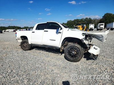 Czwarte zdjęcie samochodu z boku: 2015 TOYOTA TUNDRA TRD PRO VIN:5TFDW5F14FX479987 - miniatura