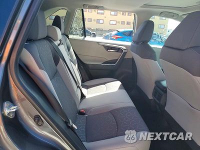 Zdjęcie 10 z 13 samochodu: 2024 TOYOTA RAV4 XLE VIN:2T3W1RFV1RC262909 - miniatura