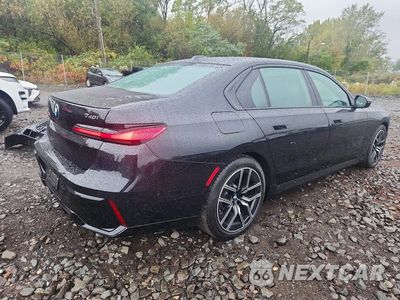 Trzecie zdjęcie samochodu z tyłu: 2026 BMW 740 XI VIN:WBA33EH09TCX83390 - miniatura