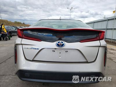 Zdjęcie 6 z 13 samochodu: 2017 TOYOTA PRIUS PRIME PREMIUM VIN:JTDKARFP0H3000735 - miniatura