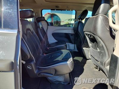 Zdjęcie 11 z 13 samochodu: 2023 CHRYSLER PACIFICA LIMITED VIN:2C4RC1GG1PR557684 - miniatura