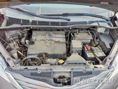 Zdjęcie 11 z 12 samochodu: 2011 TOYOTA SIENNA XLE 8-PASSENGER VIN:5TDYK3DC1BS144529 - miniatura
