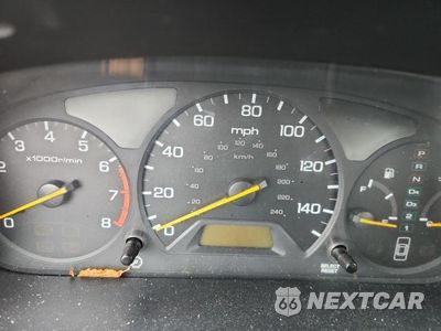Zdjęcie 9 z 12 samochodu: 2002 HONDA ACCORD EX VIN:1HGCG16582A083810 - miniatura