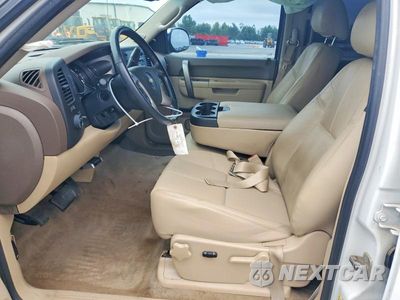 Zdjęcie 7 z 12 samochodu: 2013 CHEVROLET SILVERADO K1500 LT VIN:3GCPKSE71DG180584 - miniatura