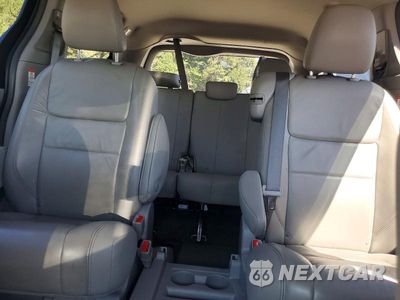 Zdjęcie 10 z 13 samochodu: 2018 TOYOTA SIENNA XLE PREMIUM 8-PASSENGER VIN:5TDYZ3DC5JS914578 - miniatura