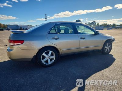 Trzecie zdjęcie samochodu z tyłu: 2004 HONDA ACCORD LX VIN:1HGCM56324A157935 - miniatura