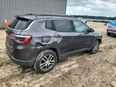 Trzecie zdjęcie samochodu z tyłu: 2020 JEEP COMPASS LATITUDE VIN:3C4NJCBBXLT253014 - miniatura