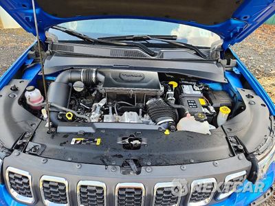 Zdjęcie 11 z 12 samochodu: 2025 JEEP COMPASS LATITUDE VIN:3C4NJDBN1ST600874 - miniatura