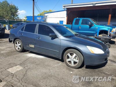 Czwarte zdjęcie samochodu z boku: 2005 HONDA ACCORD EX VIN:1HGCM56805A129239 - miniatura