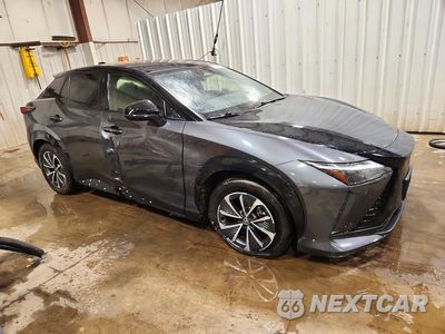 Czwarte zdjęcie samochodu z boku: 2023 LEXUS RZ 450E VIN:JTJAAAABXPA017316 - miniatura