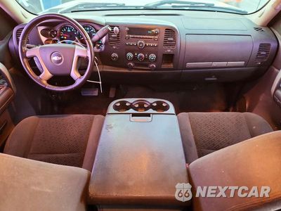 Zdjęcie 8 z 12 samochodu: 2008 CHEVROLET SILVERADO K1500 VIN:1GCEK19J48Z269658 - miniatura