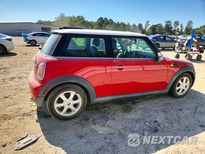 Trzecie zdjęcie samochodu z tyłu: 2010 MINI COOPER VIN:WMWMF3C58ATU77880 - miniatura