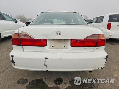 Zdjęcie 6 z 12 samochodu: 2000 HONDA ACCORD LX VIN:3HGCG6659YG702888 - miniatura