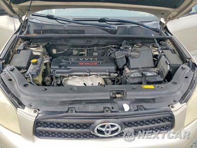 Zdjęcie 12 z 13 samochodu: 2006 TOYOTA RAV4 BASE VIN:JTMZD33V665008569 - miniatura