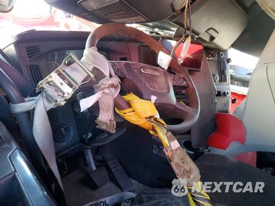 Zdjęcie 8 z 13 samochodu: 2023 FREIGHTLINER CASCADIA 126 VIN:3AKJHHDR4PSUG0977 - miniatura