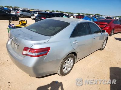Trzecie zdjęcie samochodu z tyłu: 2011 TOYOTA CAMRY LE VIN:4T4BF3EK8BR209017 - miniatura