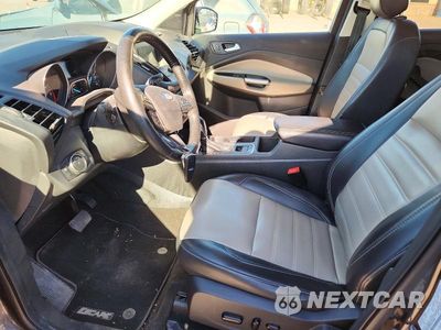 Zdjęcie 7 z 13 samochodu: 2019 FORD ESCAPE SEL VIN:1FMCU0HD8KUA70846 - miniatura