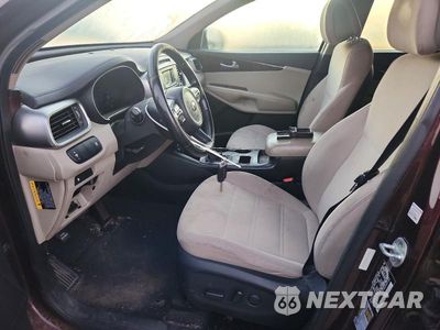 Zdjęcie 7 z 13 samochodu: 2016 KIA SORENTO LX VIN:5XYPG4A37GG060162 - miniatura